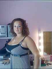 romantic woman looking for guy in Fairpoint, Ohio