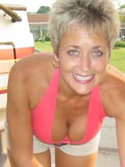 romantic lady looking for men in Mandeville, Louisiana