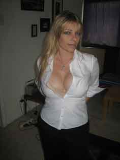 romantic woman looking for guy in Lancing, Tennessee