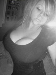 romantic girl looking for guy in Woodson, Texas