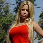 romantic woman looking for guy in Bell, California