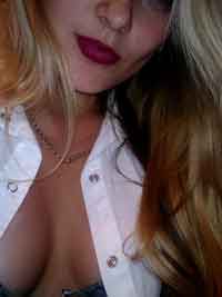 romantic female looking for guy in Neponset, Illinois